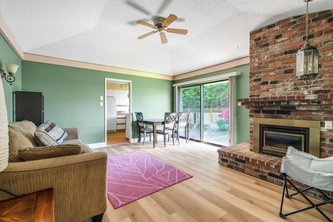 Cozy Retreat On Sandpiper Court - Room A Richmond Exterior photo